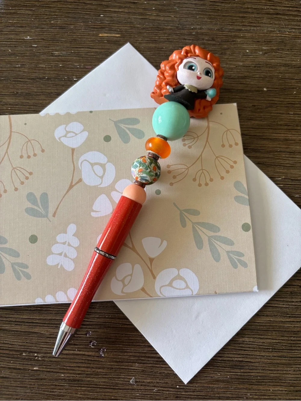Disney Doorables: Brave: Princess Merida handmade beaded pen